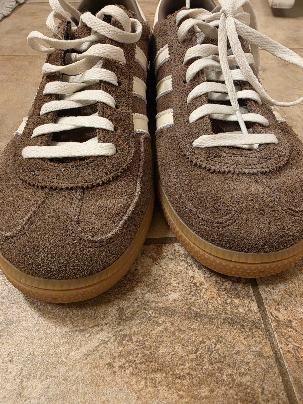 NEW!! Womens Adidas Specialz Ive Only Worn These 2 Times. They Are Too Big